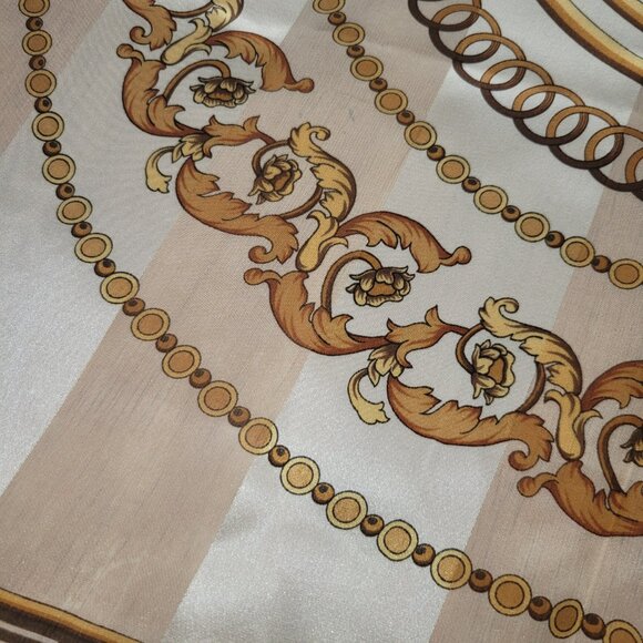 Vintage Classic Alfredo Versace Celine 100% Gold Chain & Coins Silk Scarf 34" - Picture 12 of 15